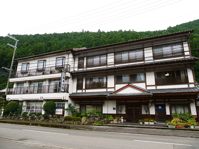 店舗写真2